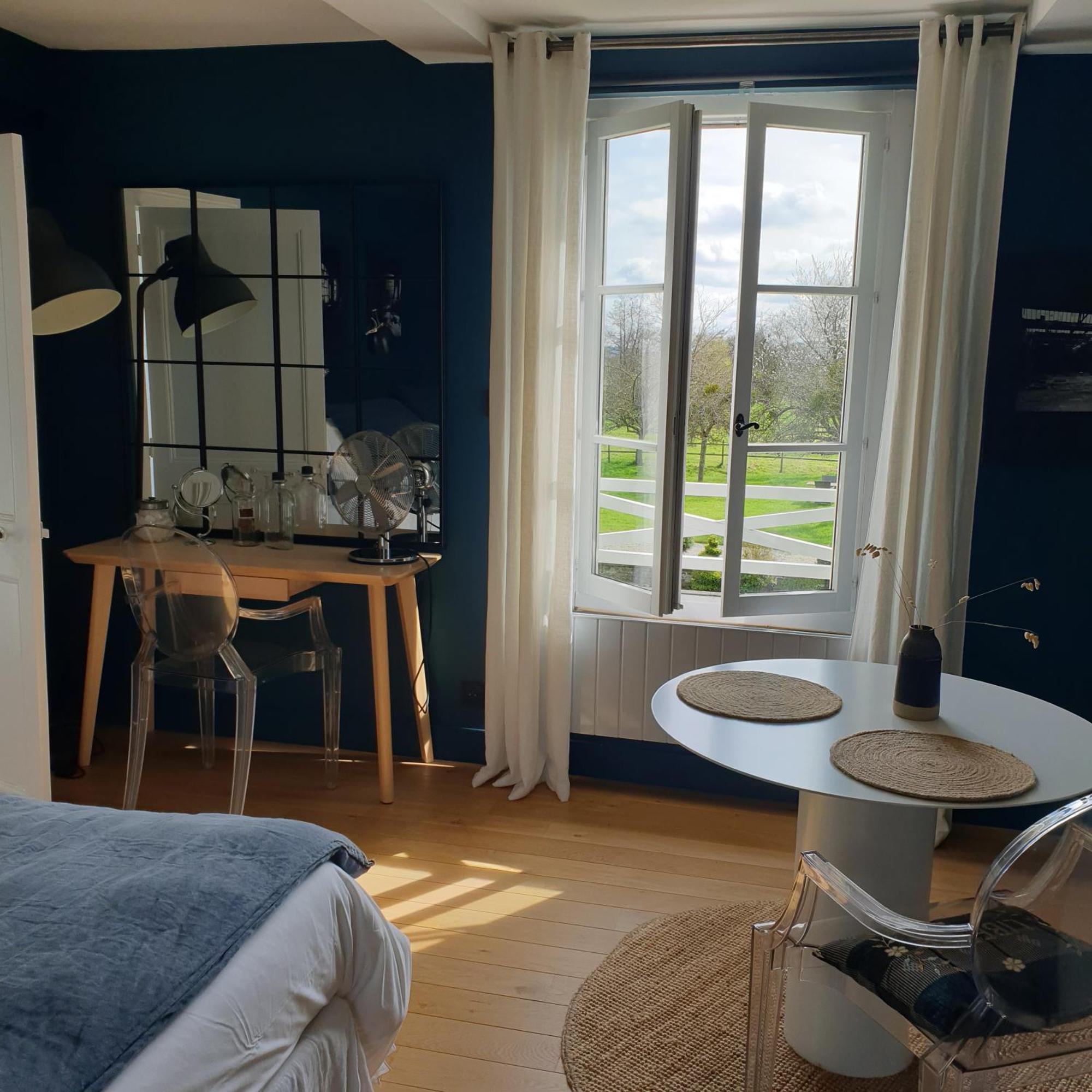 Par Hasard Ou Pas Bed and Breakfast Saint-Martin-aux-Chartrains Εξωτερικό φωτογραφία