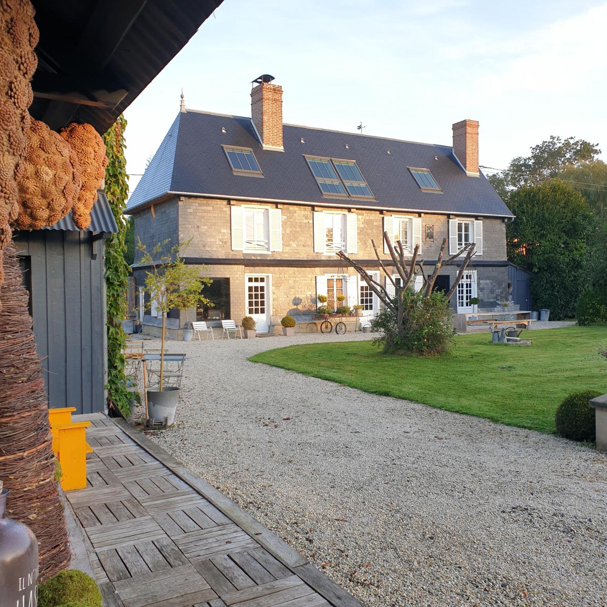 Par Hasard Ou Pas Bed and Breakfast Saint-Martin-aux-Chartrains Εξωτερικό φωτογραφία