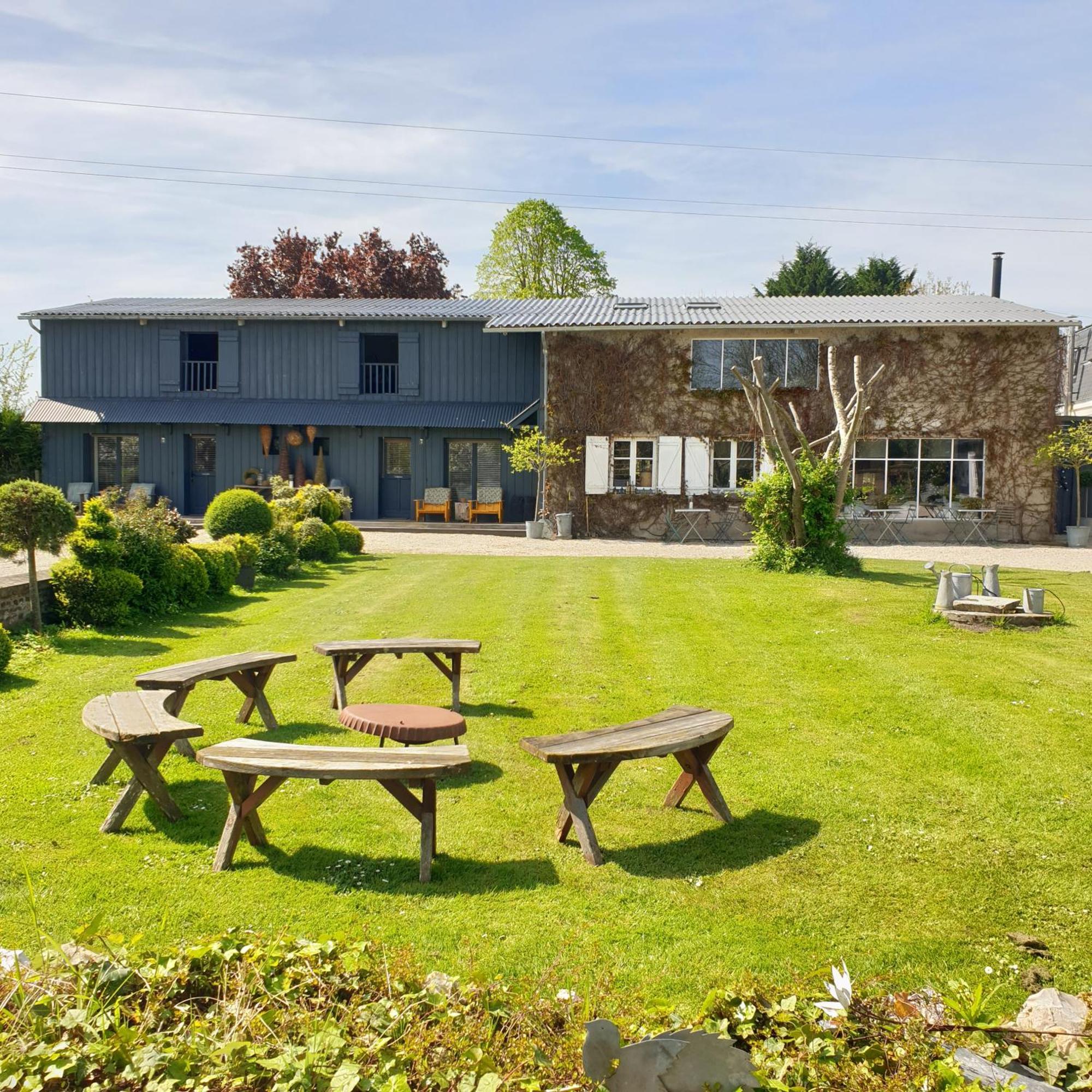Par Hasard Ou Pas Bed and Breakfast Saint-Martin-aux-Chartrains Εξωτερικό φωτογραφία